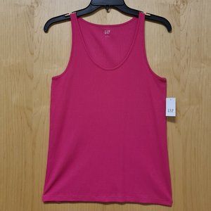 Gap NWT Pink Ribbed Halter Tank Top M